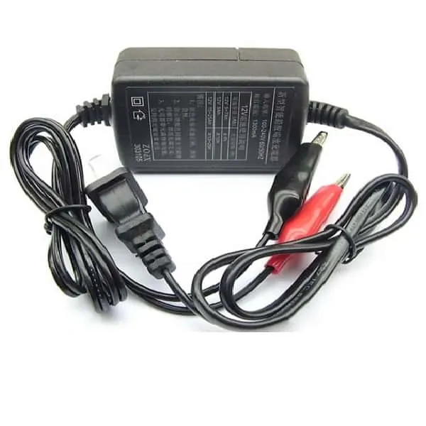 Product image of Sạc acquy 12V chuẩn châu Âu